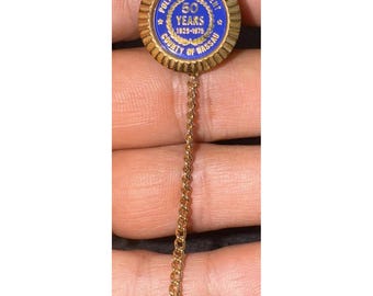 VTG ENAMEL Shield Police Dept Of Nassau 50yrs Of Service Award Tie Chain Pin 2"