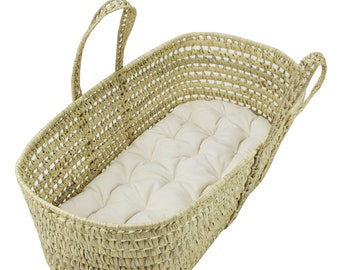 egg shaped moses basket