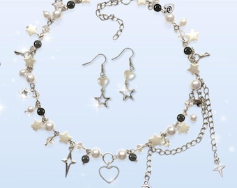 Ensemble collier et boucles d'oreilles étoiles coquette de perles célestes, ensemble de bijoux en perles Princesscore, cadeau de bijoux assortis esthétiques Fairycore de l'an 2000
