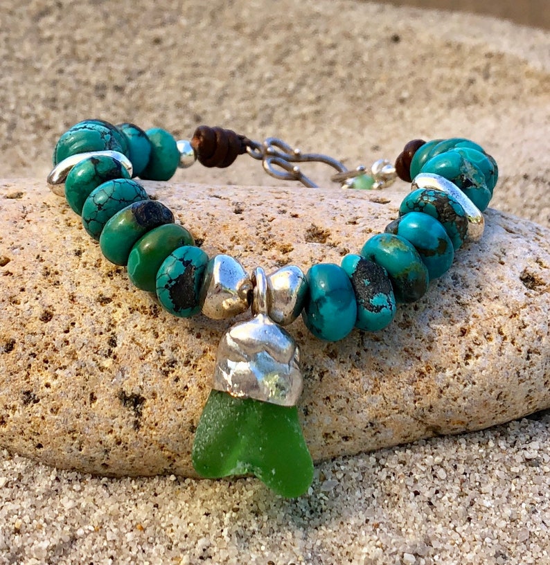 Turquoise /& Sand Multicolored Semi-Precious Stone Bead On Authentic Leather