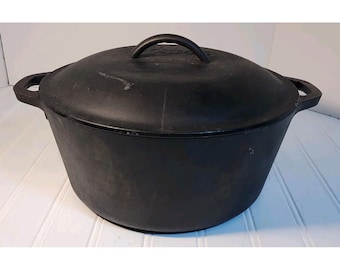 Vintage LODGE~Cast Iron Dutch Oven  With Lid~ USA 8 DOL ~10 1/4 Stock Pot Cowboy