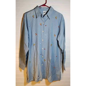 VTG Warner Bros Blue Chambray Shirt  Women&#39;s LG Tweety Bird Embroidery Button Up