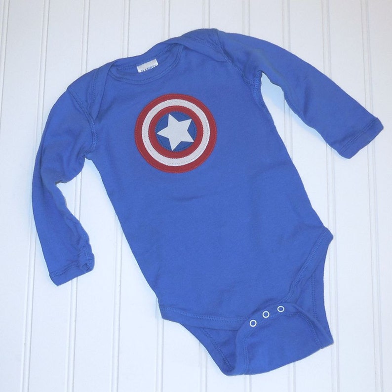 READY TO SHIP Great Present or Cosplay birthday or shower gift Avengers Captain America 100% cotton sewn long sleeve bodysuit bild 1