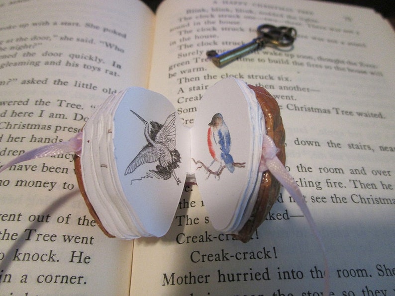 Nutshell Tiny Bird Book Miniatue 2X2 inch Design No. 1953. Entry to ETSY Design Award Competition June 2023 Bild 7