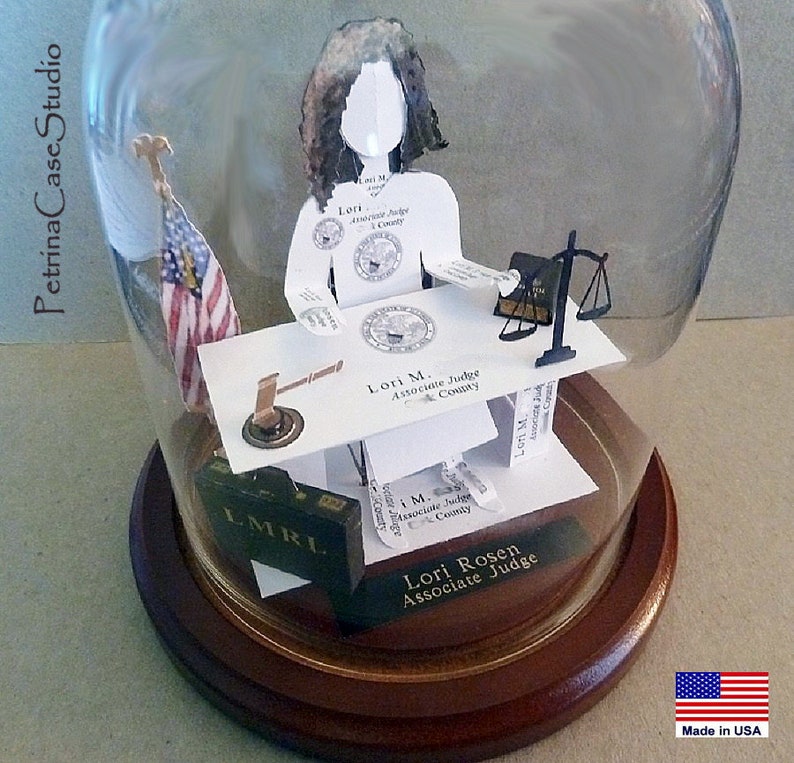 Lawyer Business Card Sculpture, Attorney or Judge-Barrister at desk. With USA flag Any Theme, Hobby, Sport or Profession NO. 8994 image 2