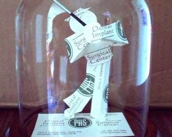 Golfer Business Card Sculpture: Handmade Paper Art, Sports Gift Design 8950