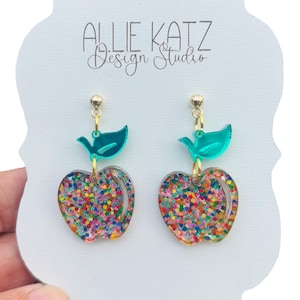 Boucles d'oreilles pendantes scintillantes Apple Confetti/jolies boucles d'oreilles pommes/boucles d'oreilles pour la rentrée/boucles d'oreilles prof