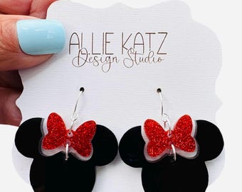 Red Glitter Bow Minnie Mouse dangle earrings/ classic mouse with bow earring / Disney vacation earrings