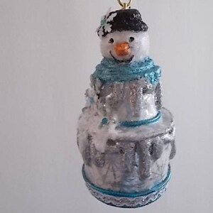Day of Dead Egg Shell Cake Ornament