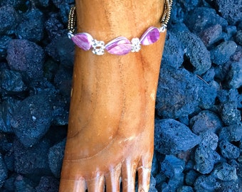 3 teardrop purple shell anklet