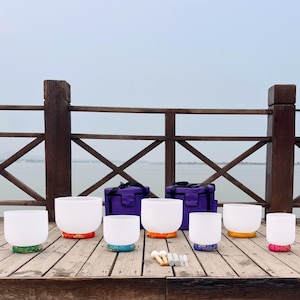 432Hz Crystal Singing Bowls with Cushions, 7 Chakras Set, Mallets & Carry Case(±5 cents)