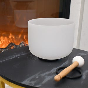 432Hz 7 Inch Note A Third Eye Chakra Crystal Singing Bowl Quartz Frosted Sound Healing with Free Mallet and Oring