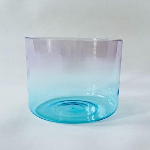 432Hz Rainbow Crystal Singing Bowl: 3rd Octave, Chakra Healing