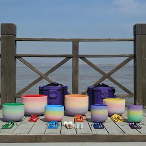 With Chakra Tuning Fork Set,432HZ Perfect Pitch 6&#39;&#39;-12&#39;&#39; 7 Pcs  Rainbow Colors Crystal Singing Bowl Set with Carry Cases and Free Mallets