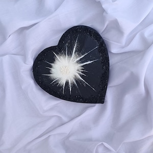 Hand-Painted Heart Canvas - Minimalist Acrylic Wall Art - Abstract Modern Decor