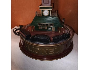 Vintage Lionelville Train Station Sound and Animated Lamp