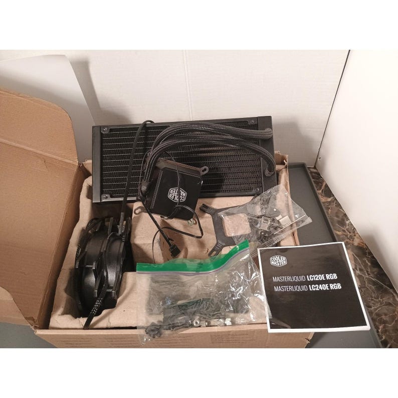 CoolerMaster MasterLiquid LC240E RGB AIO CPU Liquid Cooler 240mm Black Excellent image 1