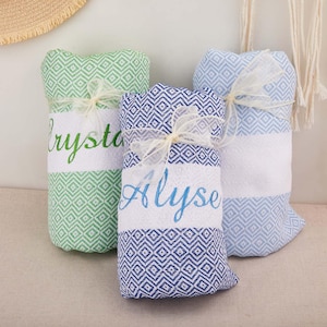 Personalized Turkish Beach Towel, Party Favors, Personalized Gift, Bridesmaid Gifts, Bachelorette Party, Bridal Shower Gift, Wedding Gifts
