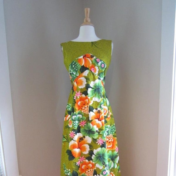 1960s JC PENNEYS HAWAII Green Cotton Floral Hawaiian Full Length SheathDress Tiki Dress Luau Size XSmall/Small