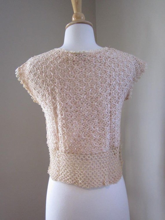 1950s WEBER Original Beige Crochet Knit Top w/Ope… - image 4
