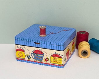 Handmade Sewing Caddy Wooden Storage Box, Vintage Royledge Shelf Edging Paper Border with Pin Cushion Motif, Thread Spool Knob on Lid