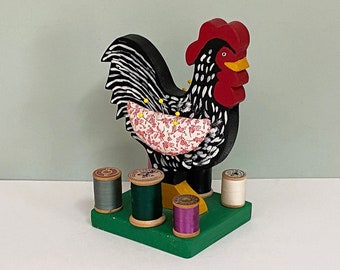 Wooden Folk Art Sewing Rooster Spool Holder, Handmade Primitive Kitschy Cottage Thread Storage with 2 Pin Cushions & 6 Wooden Dowels