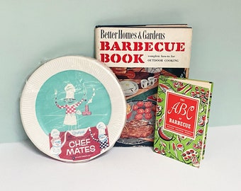 Mid-Century Potlatch Chef-pak Bar-B-Q Guy and Gal 30 Unused Chef Mates Picnic Plates, 1956 BH&G Outdoor Cooking, 1957 ABC of Barbecue Book