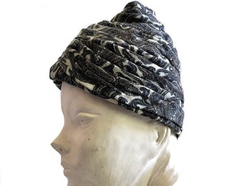 vintage 1940s blue gray paisley turban hat/ 40s couture hat by Elizabeth Ford for Bonwit Teller