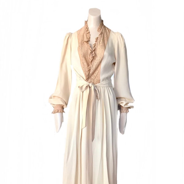 1940s butter cream lace robe peignoir / 40s WWII dressing gown lounge wear boudoir lingerie