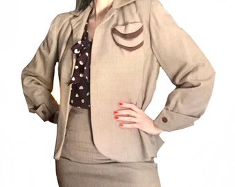 vintage 1940s 50s beige brown two piece skirt suit/ WWII swing blazer and skirt /Rockabilly suit size Small
