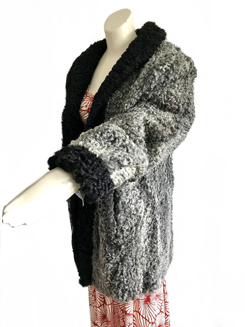 vintage 1940s gray black curly lamb wool coat WWII swing rockabilly Mongolian wool winter coat size largeXlarge