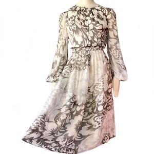 vintage 1940s 50s white gray silk Chiffon floral shirt Dress / 40s rhinestone button dress, US size 10