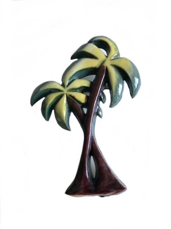 vintage 1940s 1950s novelty palm tree lucite brooc