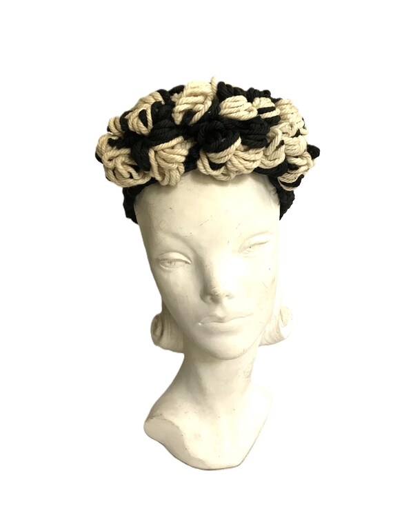 Vintage 1940s Black White Wool Cap Hat / Film Noir 