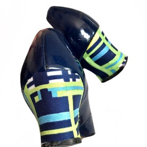 vintage 1960s blue patent leather Mary janes / 60s abstract geometric heels / mod double buckle shoes/ US size 8 -8.5