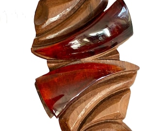vintage 1940s carved wood and amber lucite brooch / 40s Art Deco brown orange pin / Rockabilly jewelry