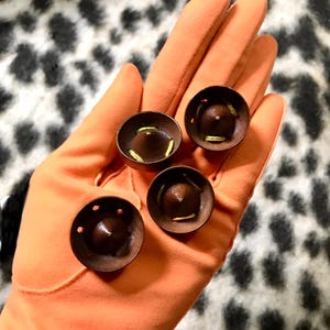 vintage 1930s 1940s carved wood novelty cone hat button / set of four Art Deco  shank buttons sewing craft supply