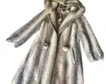 vintage 1960s 100% Llama wool coat with hood/ 60s gray pom pom winter jacket size Medium