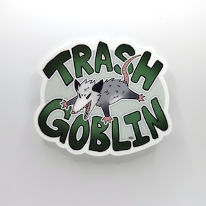 Trash Goblin Pelzigen Autoaufkleber Possum Autoaufkleber. Opossum Furry Fursona