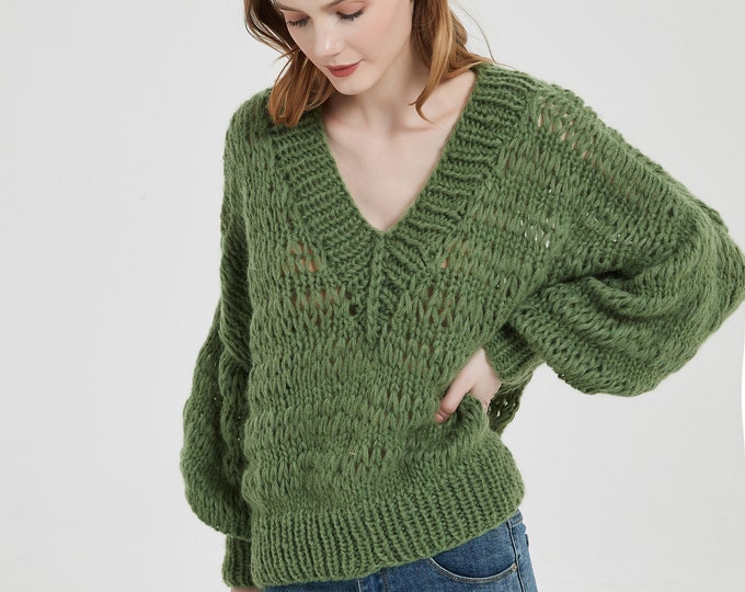 Hand knit sweater mohair oversize woman pullover sweater V-neck slouchy cable knit sweater