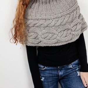 Hand knit woman poncho charcoal capelet Chunky Neck Warmer/Cowl/Tube Scraf cable pattern Grey