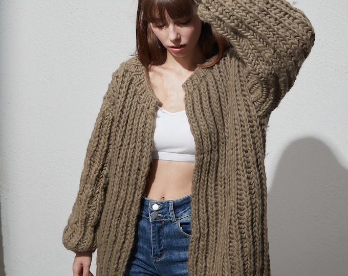 Hand knit oversize woman sweater chunky slouchy wool chunky knit cardigan