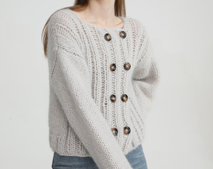 Hand knit woman sweater Mohair short cropped cardigan Double-breast button front cardigan Grey