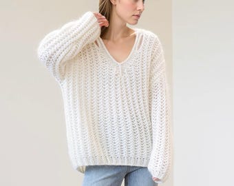 Hand knit oversize woman sweater V-neck slouchy mohair pullover white sweater