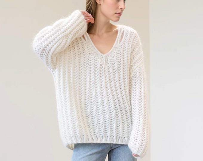 Hand knit oversize woman sweater V-neck slouchy mohair pullover white sweater