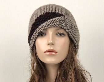 Asymmetrical Black Wool Velvet Hat With Silk Pleated Hat  display picture 2