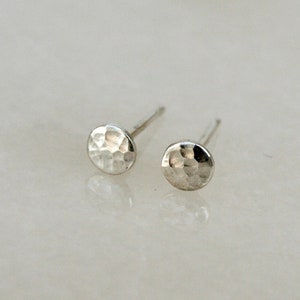 Hammered Sterling Silver Dot Earrings, 4mm Tiny Studs, Cartilage Earrings, Minimalist Jewelry, Circles, Round Earrings, Small Studs