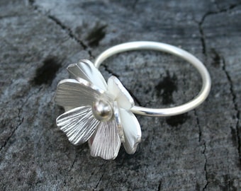 Sterling Silver Flower Ring, Statement Ring, Flower Jewelry, Silver Rings, Handmade Metal Flower Jewelry, Big Flower Ring, Gift for Girls