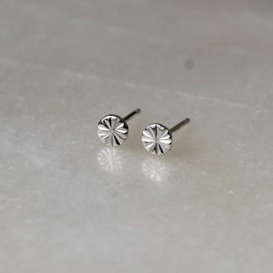 Small Silver Round Stud Earrings, 4mm Tiny Earrings, Earring for Cartilage Piercings, Solid Sterling Silver, Minimalist Jewelry