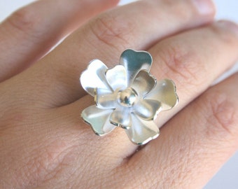 Silver Flower Ring, Statement Ring, Nature Jewelry, Daisy Ring, Rose Ring, Gardenia, Sterling Silver Ring, Metalwork, Big Ring, Gift for her